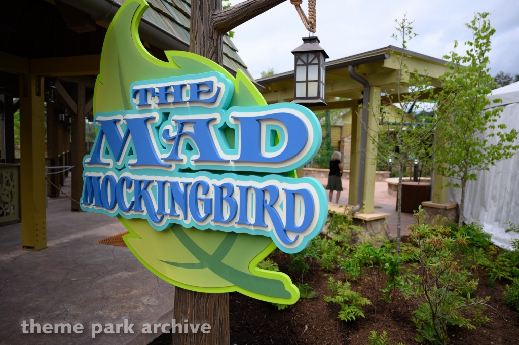 The Mad Mockingbird at Dollywood