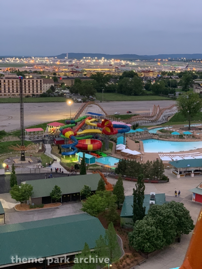 Hurricane Bay Beach Club at Kentucky Kingdom