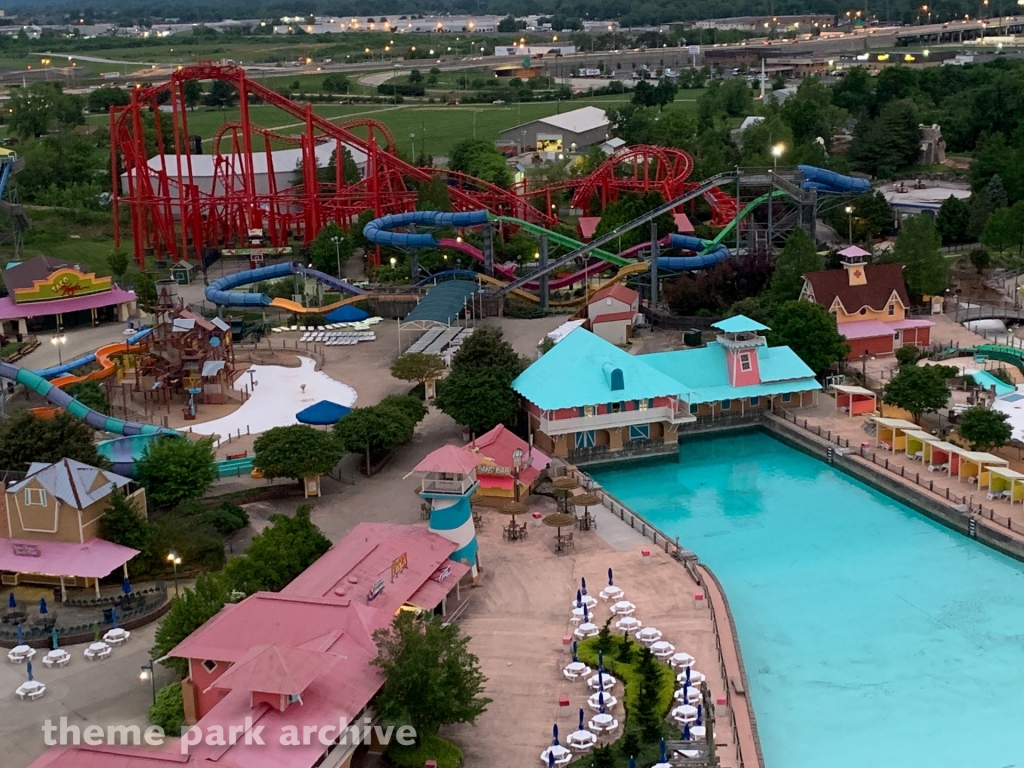 Hurricane Bay at Kentucky Kingdom