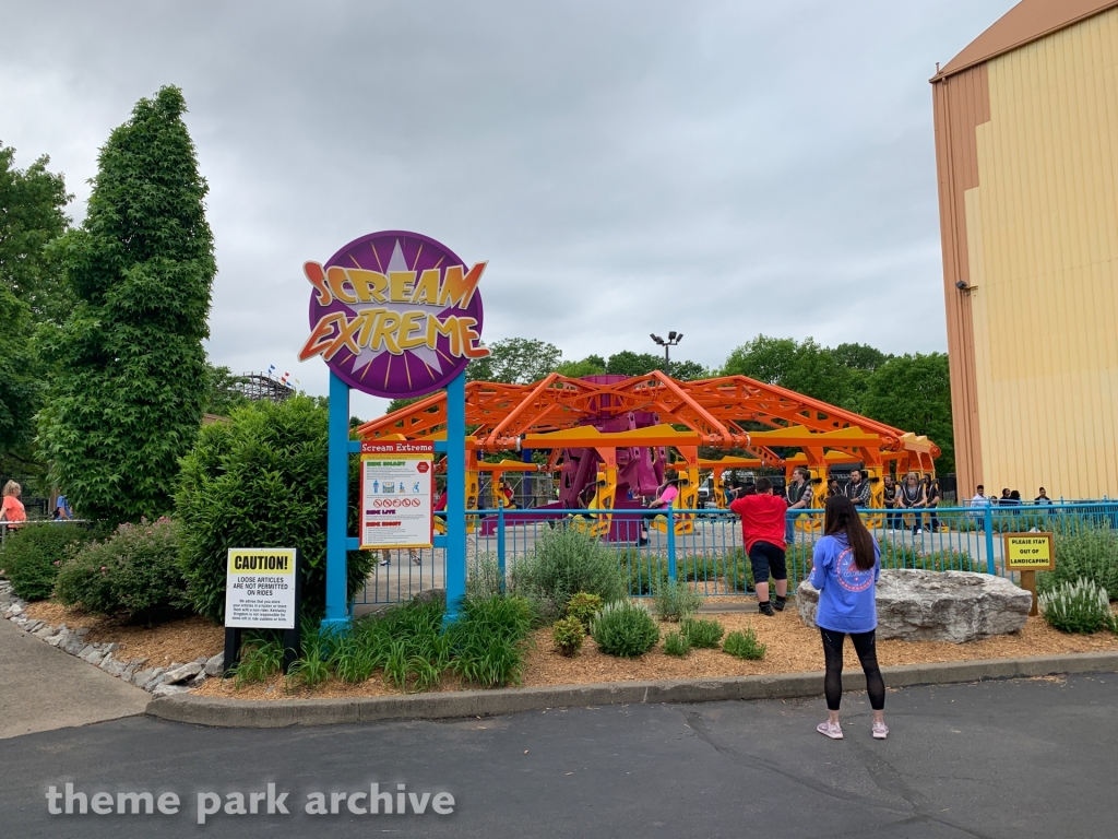 Scream Extreme at Kentucky Kingdom