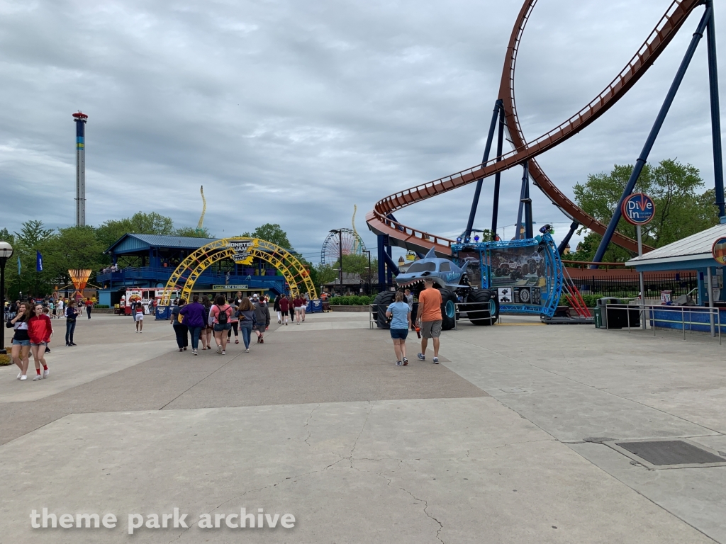 Monster Jam Thunder Alley Debuts at Cedar Fair Parks – Coaster Nation