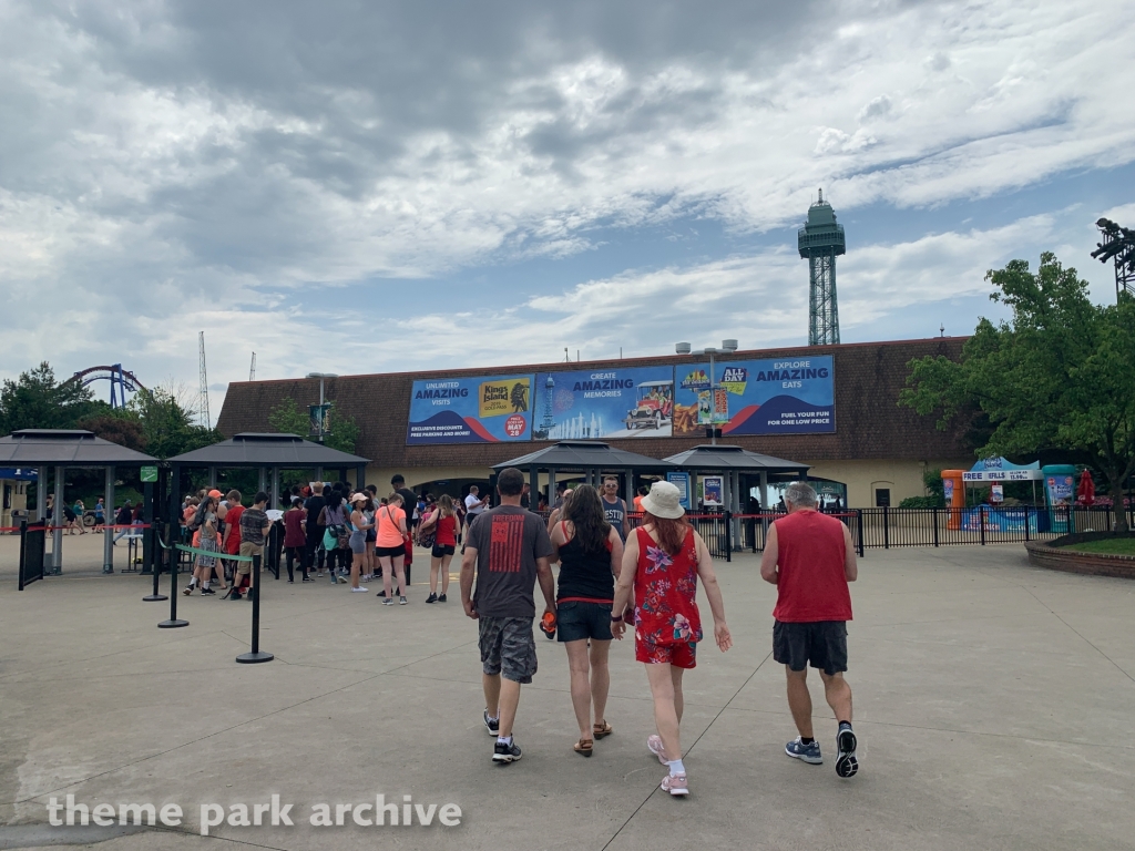 Entrance at Kings Island