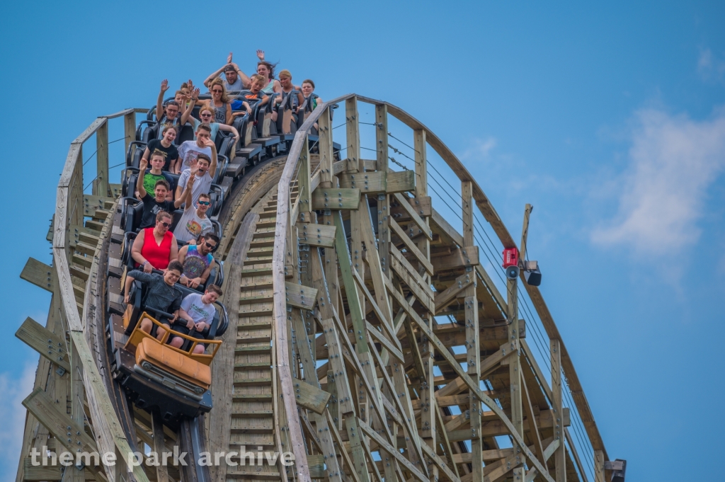 Mystic Timbers at Kings Island