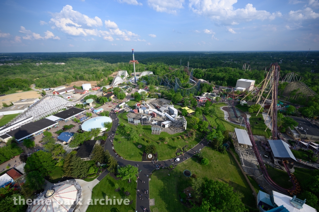 Eiffel Tower at Kings Island