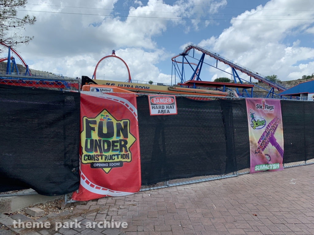 Joker at Six Flags Fiesta Texas