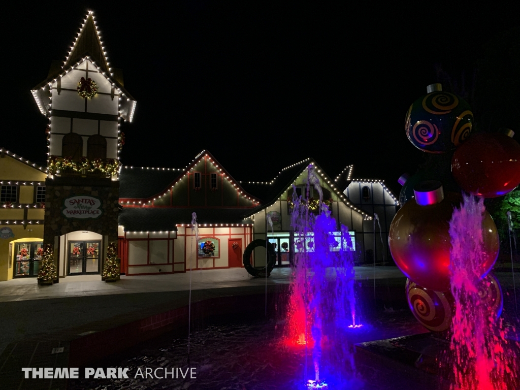 Santa's Merry Marketplace at Holiday World