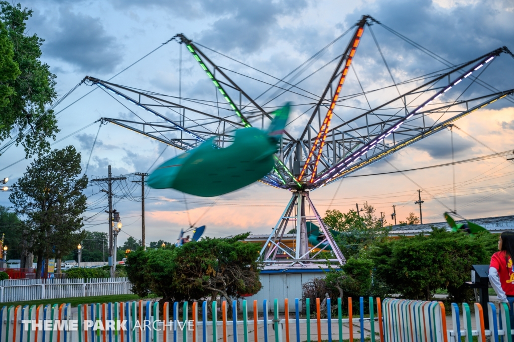 Hurricane at Lakeside Amusement Park