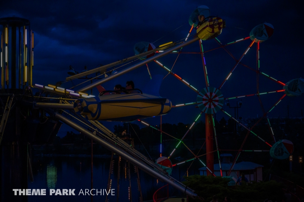 Satellite at Lakeside Amusement Park