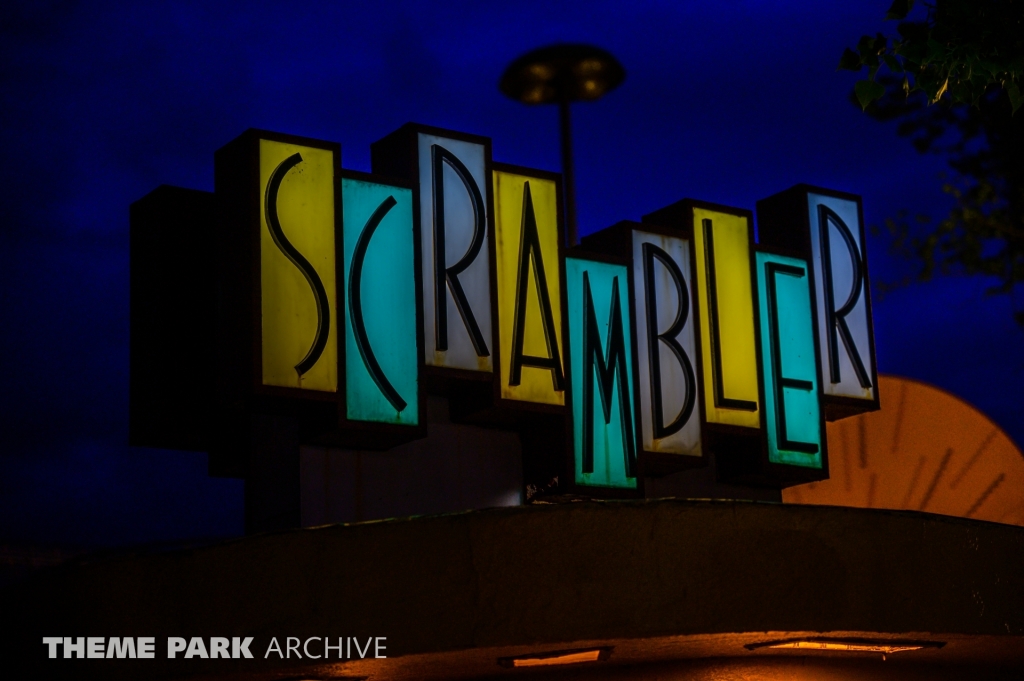 Scrambler at Lakeside Amusement Park