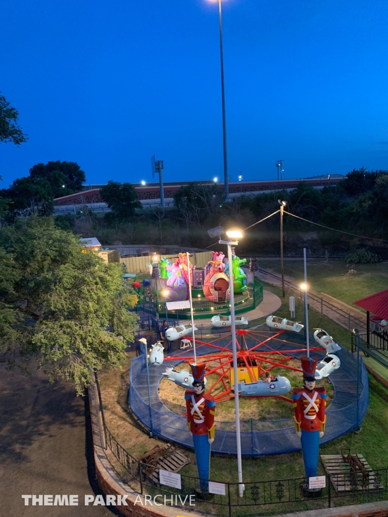 Dizzy Dragon at Joyland Amusement Park