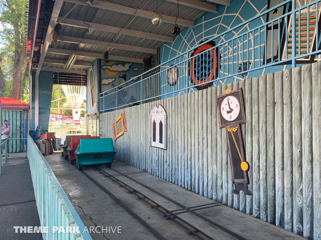 Fantastic Journey at Wonderland Amusement Park