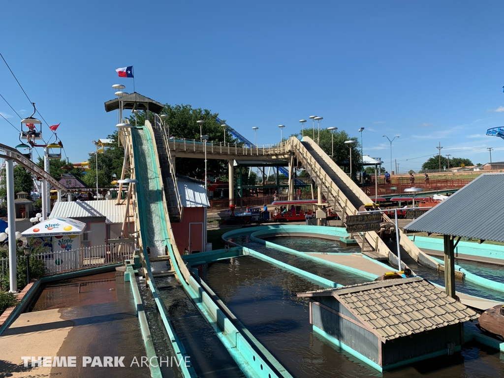 Big Splash at Wonderland Amusement Park