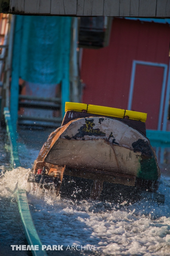 Big Splash at Wonderland Amusement Park