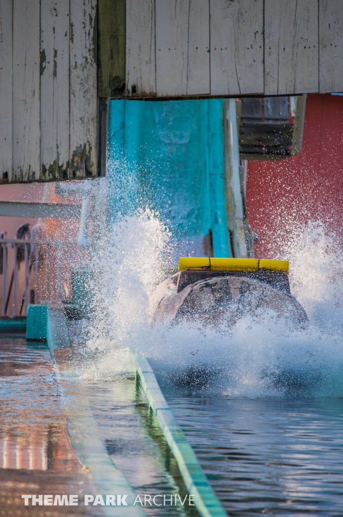 Big Splash at Wonderland Amusement Park