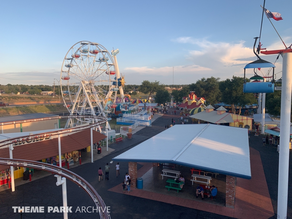 Misc at Wonderland Amusement Park