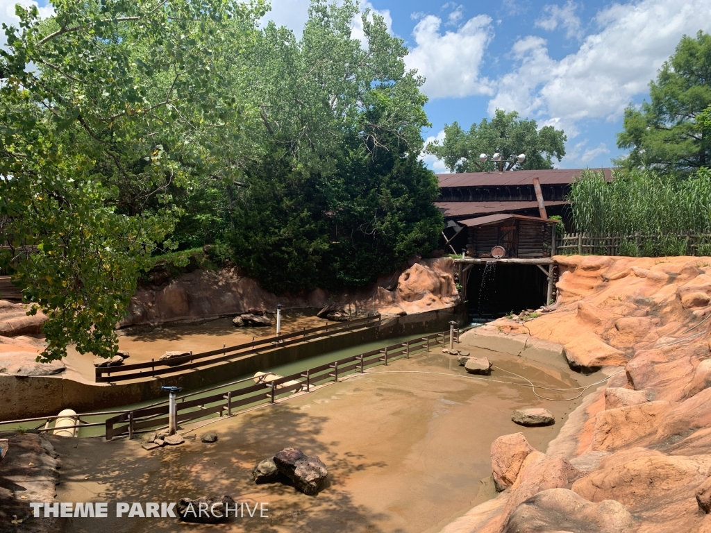 Renegade Rapids at Frontier City