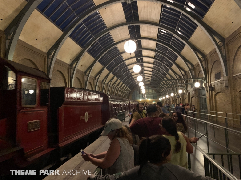 Hogwarts Express Kings Cross Station at Universal Islands of Adventure