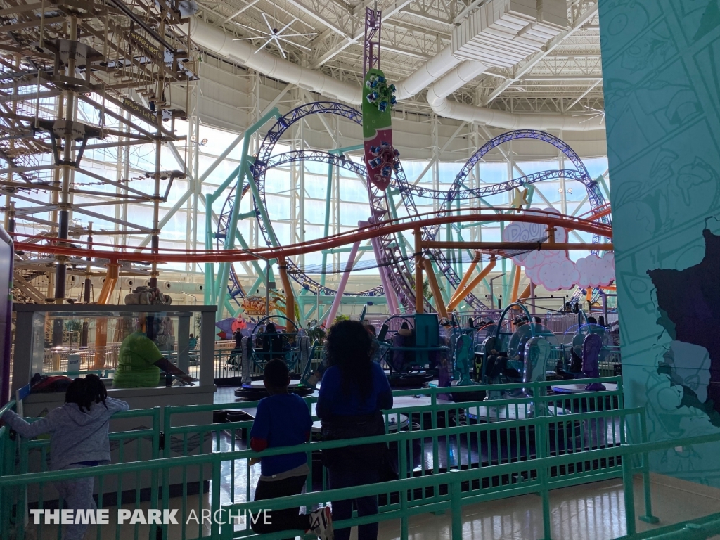 Invader Zim's Flip & Spin of Doom at Nickelodeon Universe at American Dream