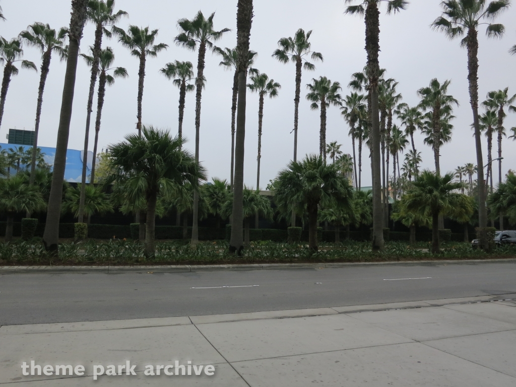 Paradise Pier Hotel at Disney California Adventure