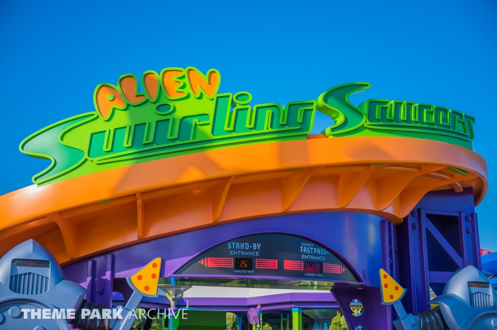 Alien Swirling Saucers at Disney's Hollywood Studios