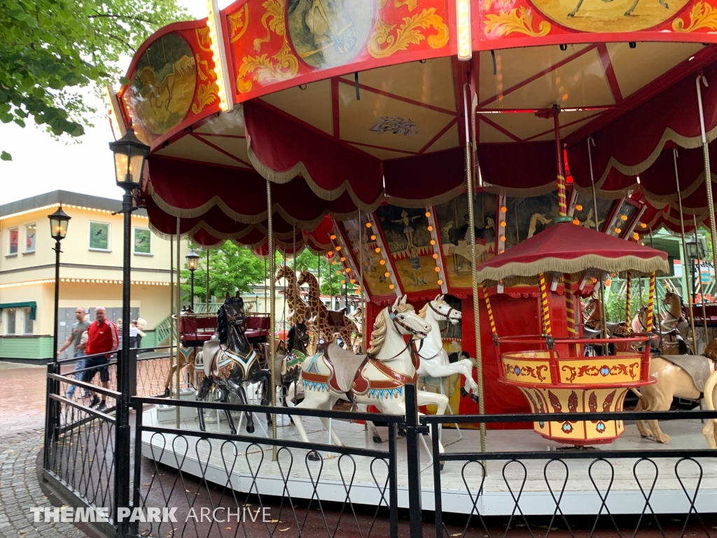 Cirkuskarusellen at Grona Lund