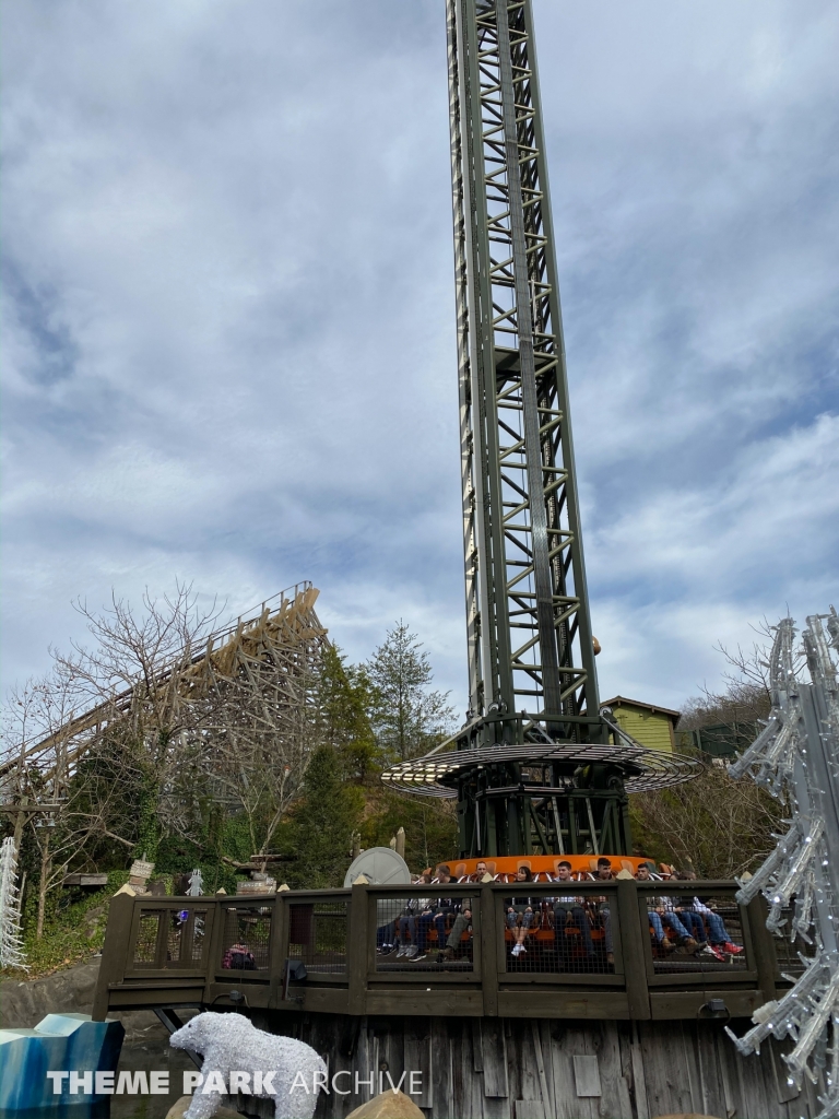 Drop Line at Dollywood