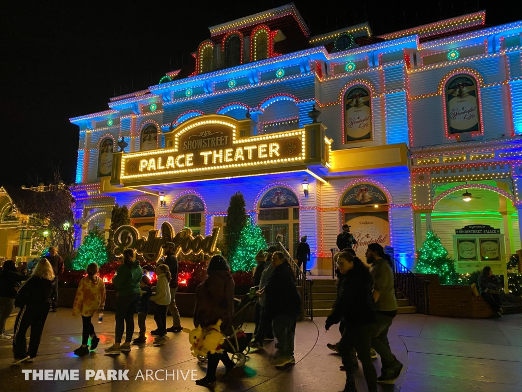 Palace Theater at Dollywood