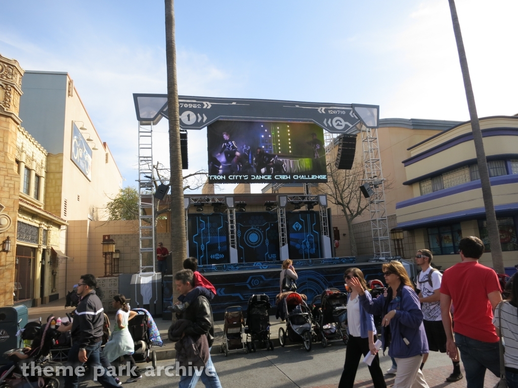 ElecTRONica at Disney California Adventure