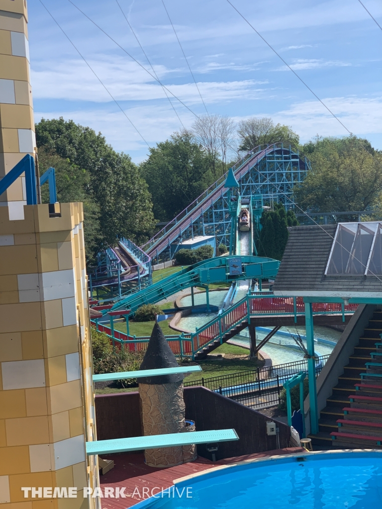 Double Splash Flume at Dutch Wonderland