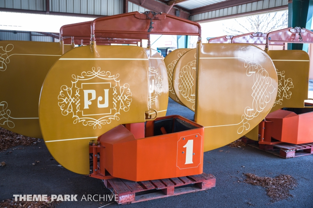 Picnic in the Park Pavilions at Kentucky Kingdom