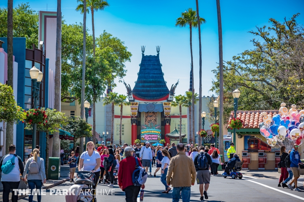 Mickey & Minnie's Runaway Railway at Disney's Hollywood Studios