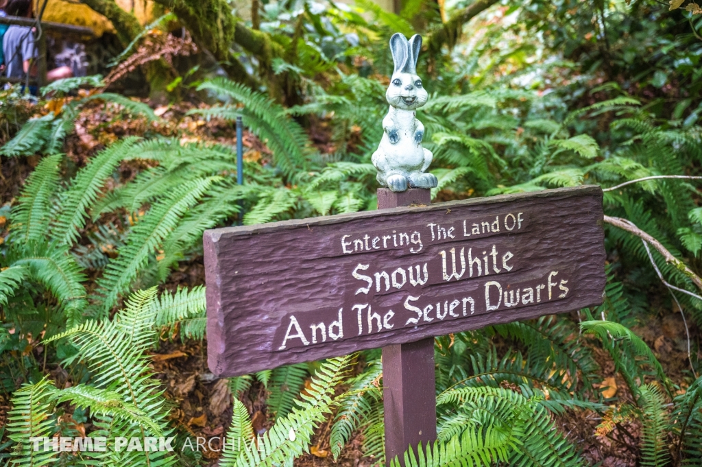 Storybook Lane at Enchanted Forest