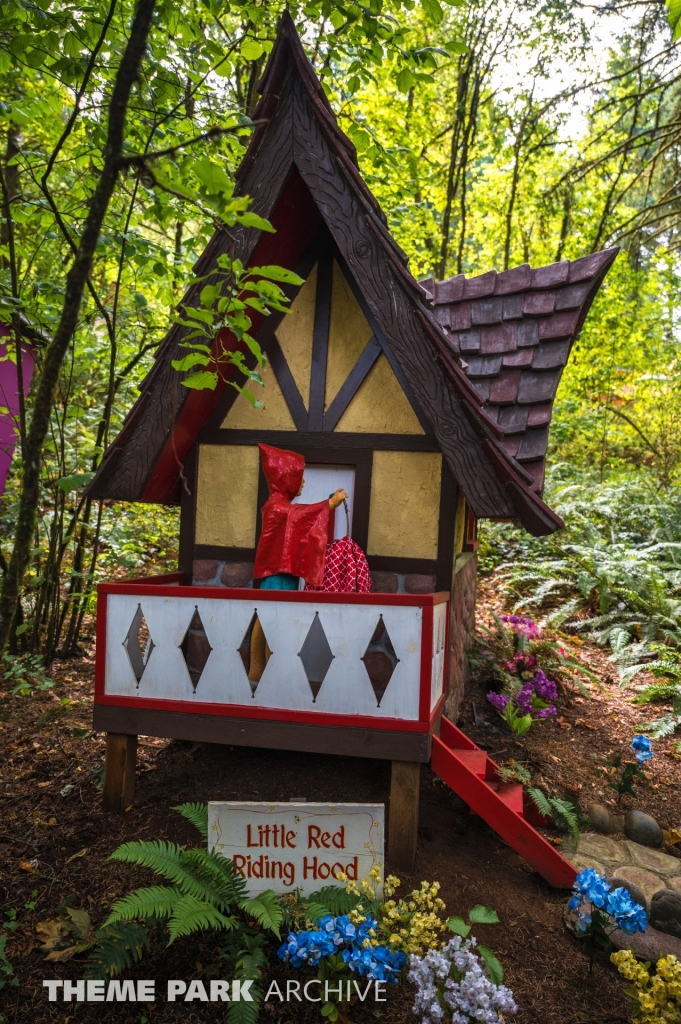 Storybook Lane at Enchanted Forest