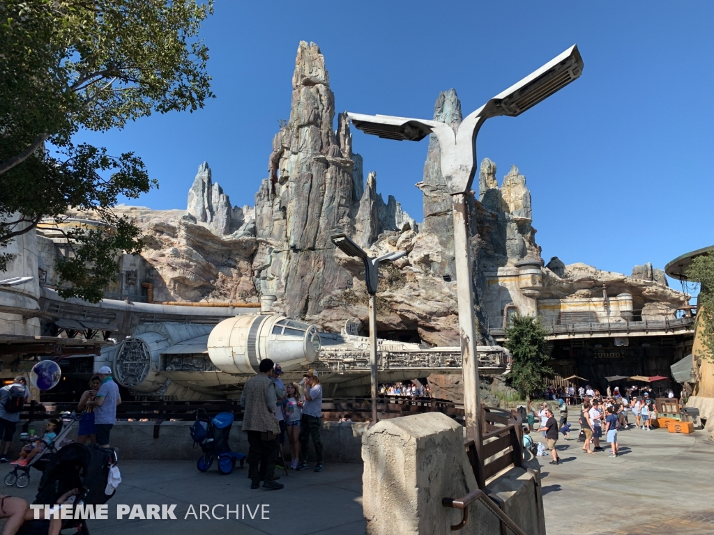 Millennium Falcon Smugglers Run at Disneyland