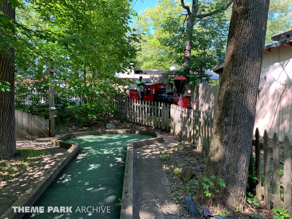 Mini Golf at Conneaut Lake Park