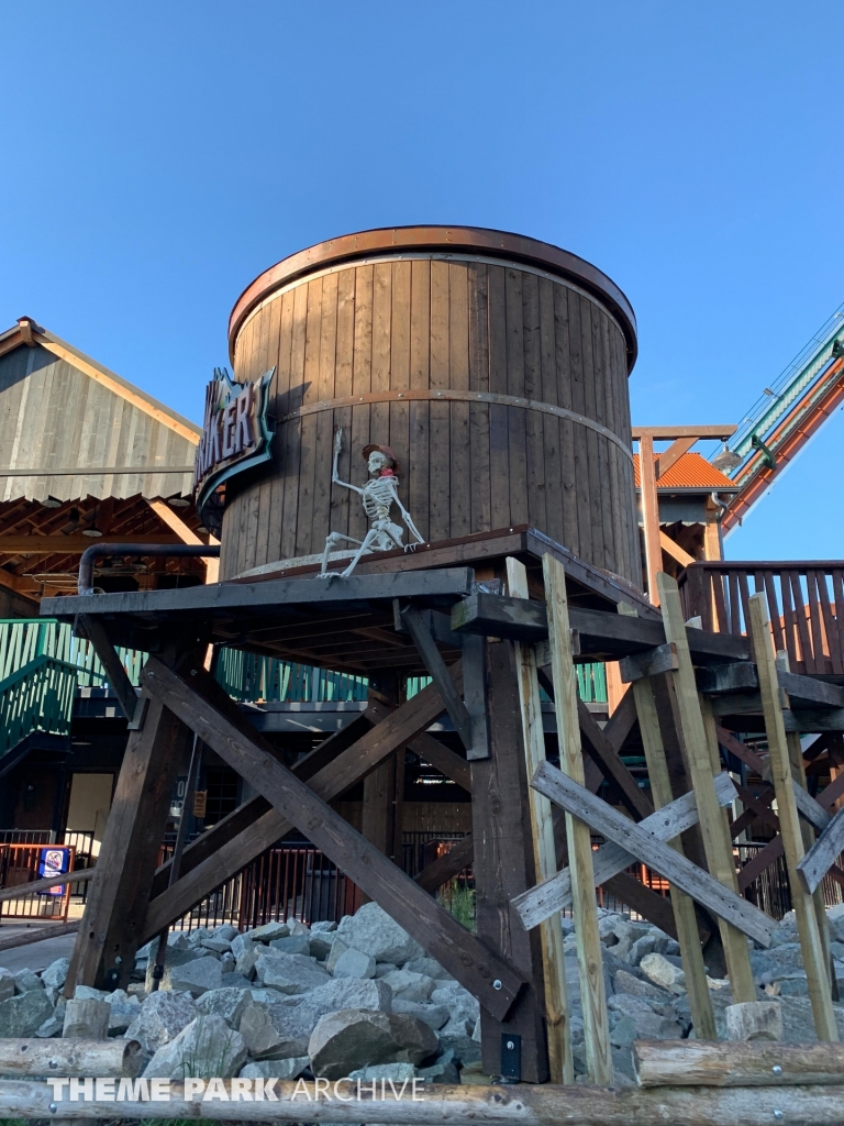 Yukon Striker at Canada's Wonderland