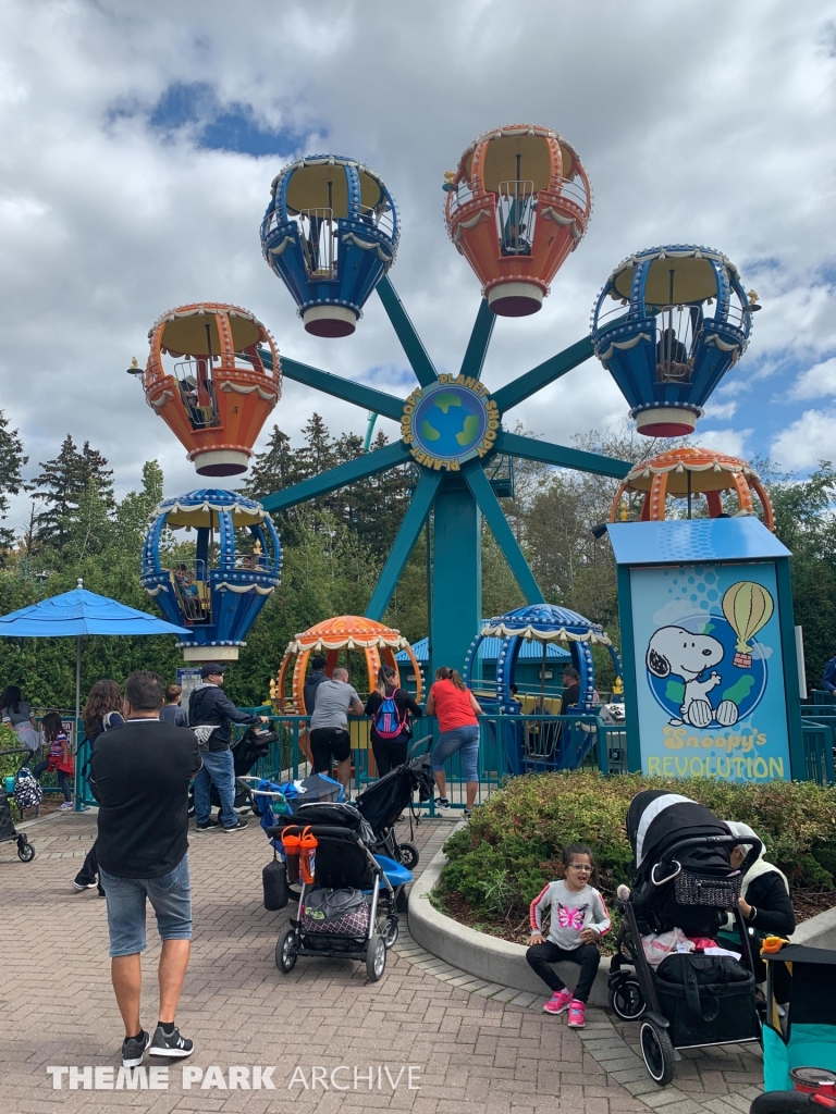 Planet Snoopy at Canada's Wonderland