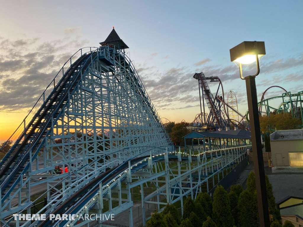 Blue Streak at Cedar Point Theme Park Archive