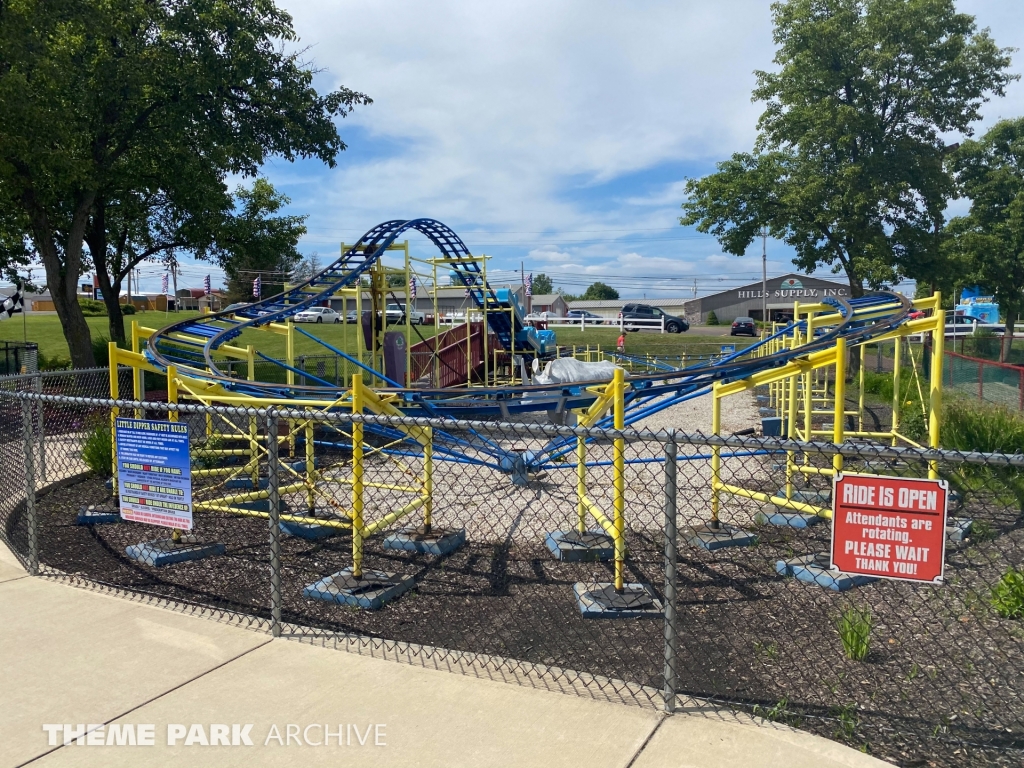 Lil Dipper Roller Coaster at Sluggers & Putters Amusement Park