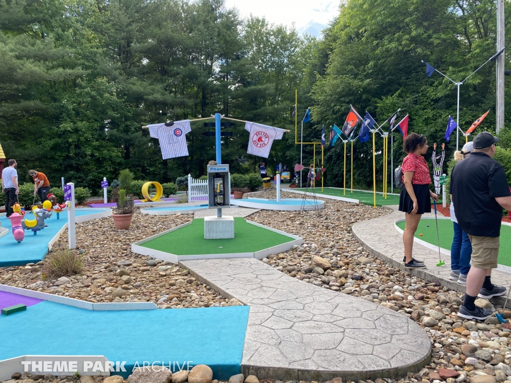 Olde Skool Golf at Sluggers & Putters Amusement Park