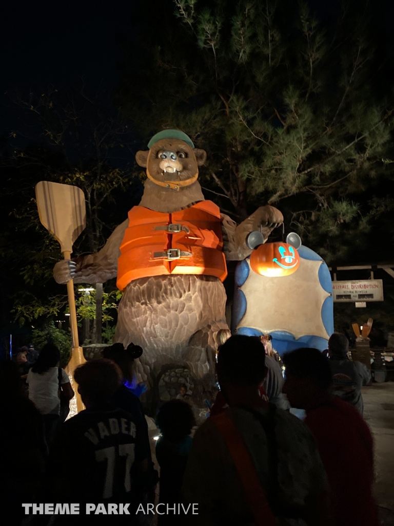 Grizzly River Run at Disney California Adventure