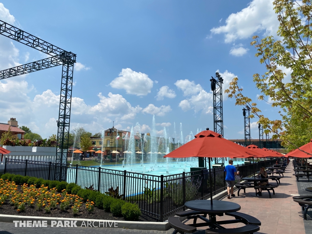 International Street at Kings Island