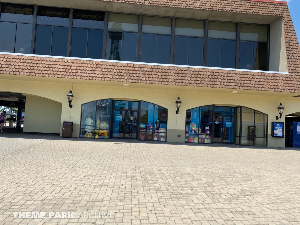 Entrance at Kings Island