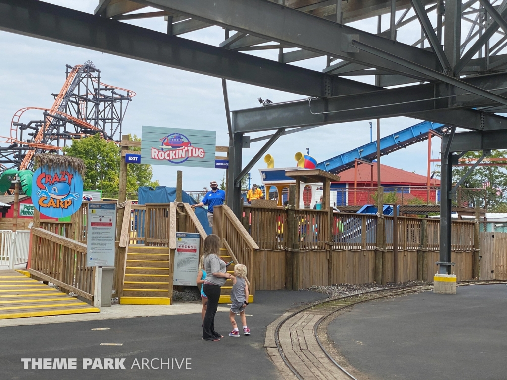 Rockin' Tug at Indiana Beach