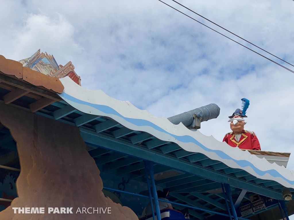 Den of Lost Thieves at Indiana Beach