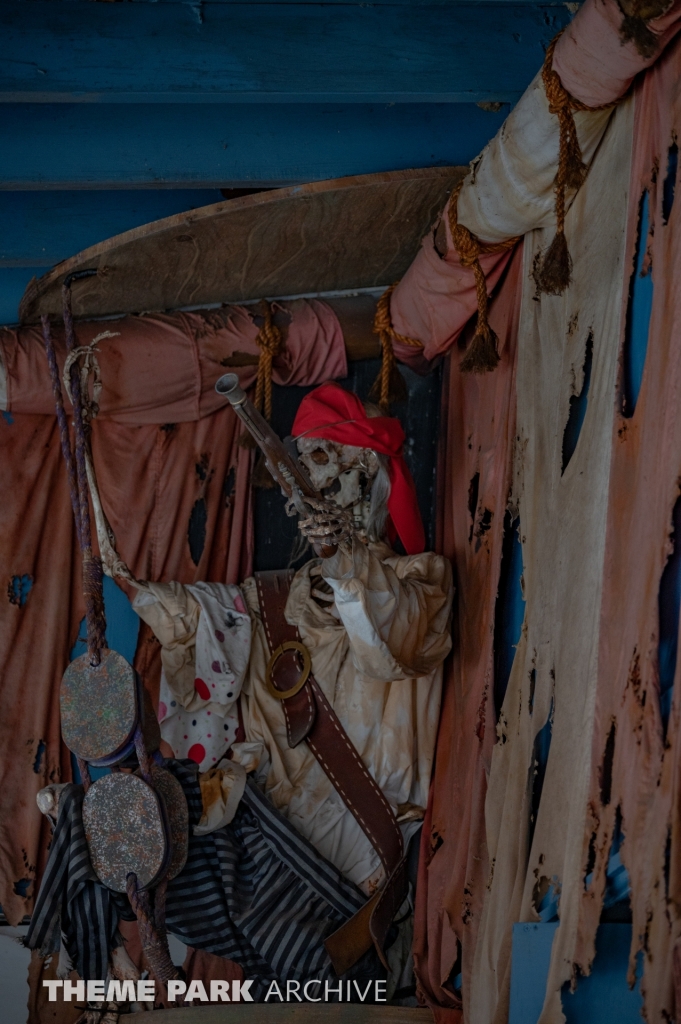 Den of Lost Thieves at Indiana Beach