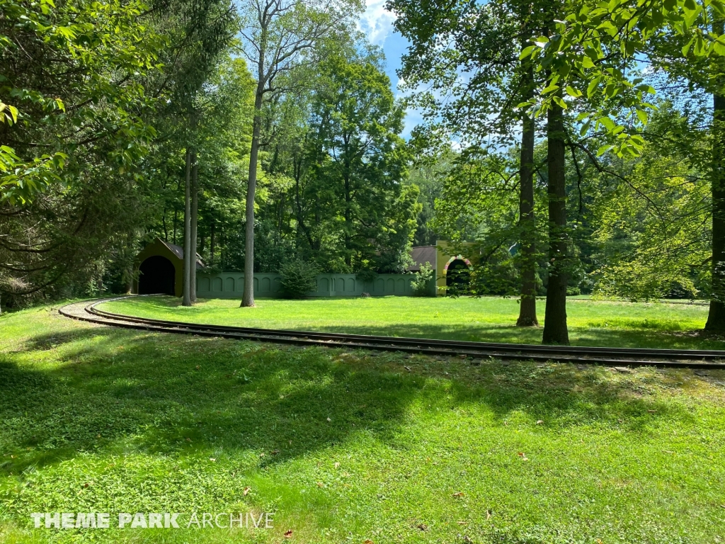 Daniel Tiger's Neighborhood at Idlewild and SoakZone