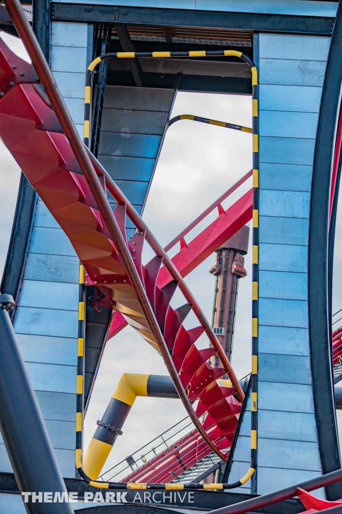 X Flight at Six Flags Great America