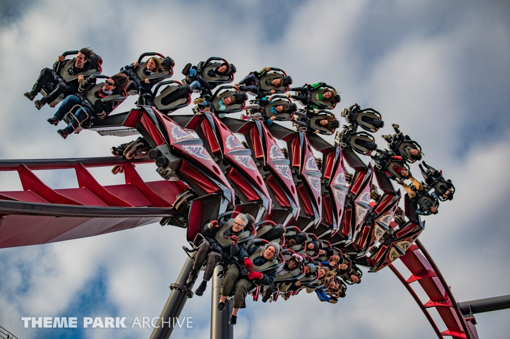 X Flight at Six Flags Great America