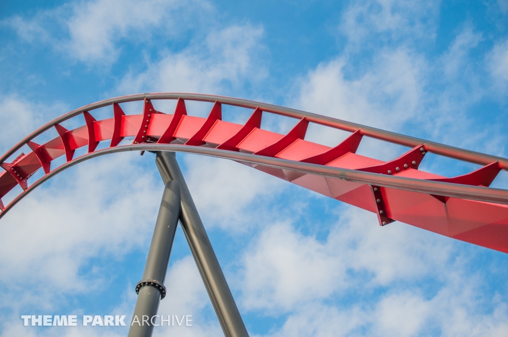 X Flight at Six Flags Great America